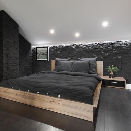 The Attic Apartment Zagreb Exterior photo